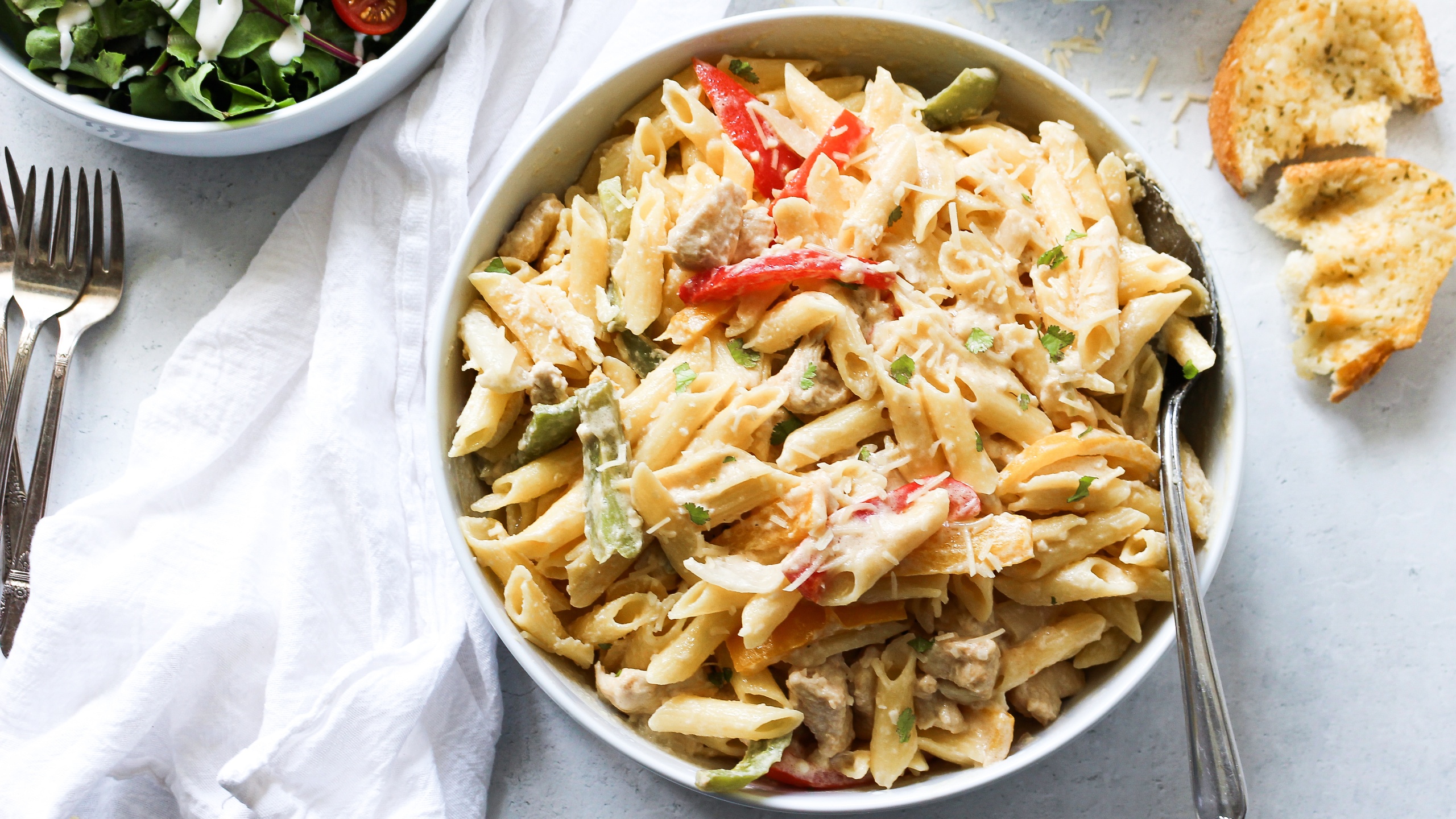Creamy Fajita Chicken Pasta - C - 5 Dinners In 1 Hour