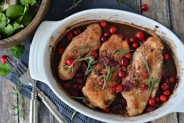 CRANBERRY ROSEMARY CHICKEN