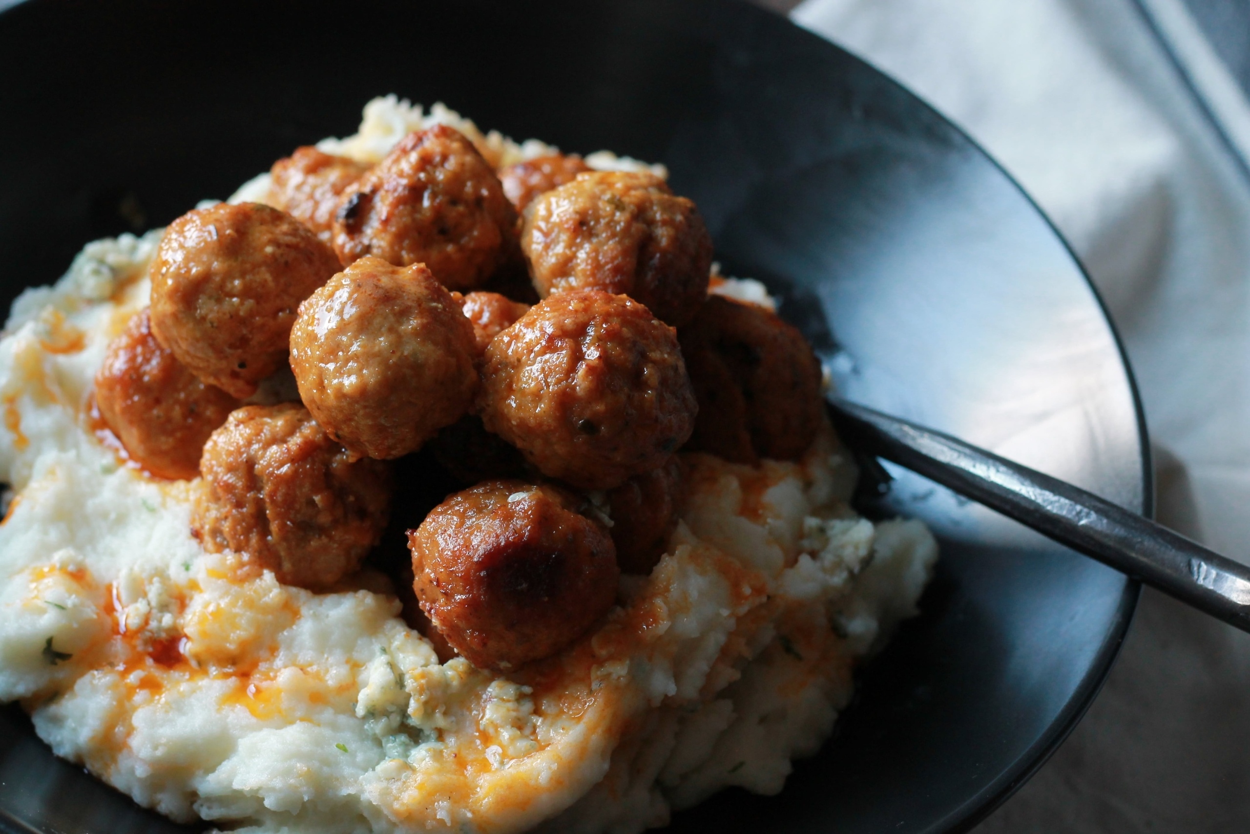 Buffalo Ranch Meatballs - 5 Dinners In 1 Hour
