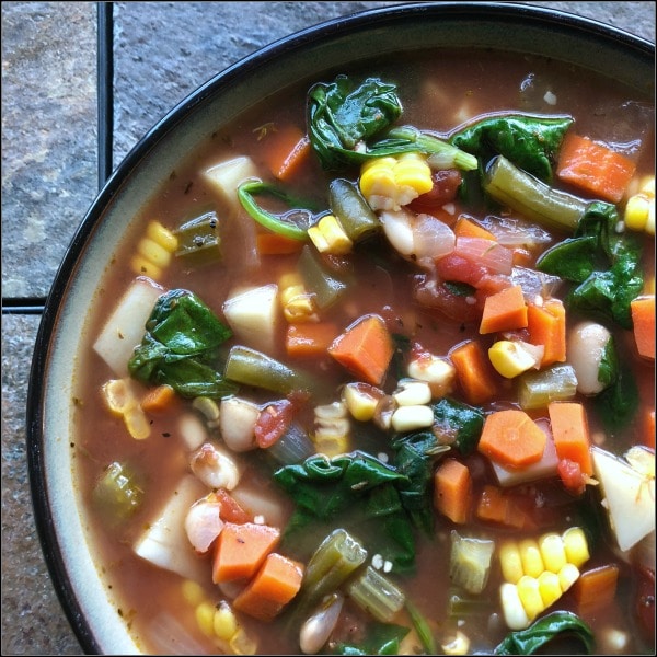 Crock pot veggie soup