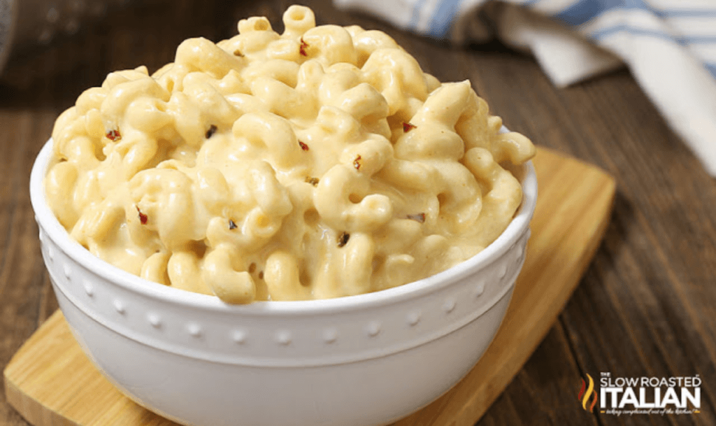 Slow cooker triple cheesy macaroni from The Slow Roasted Italian